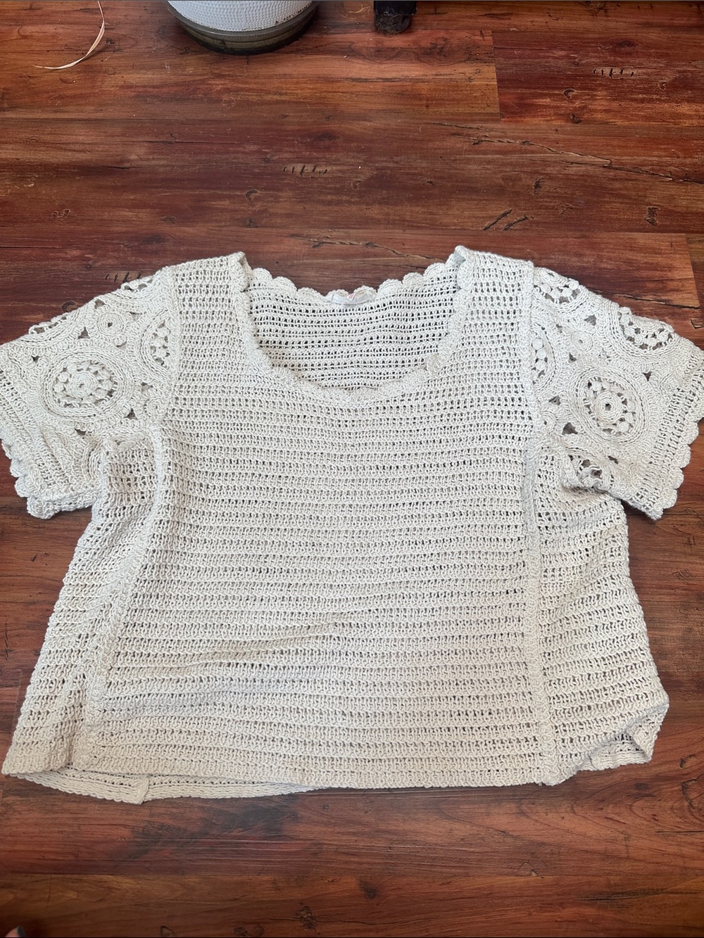 Solitaire Cream Crochet Short Sleeve Tunic